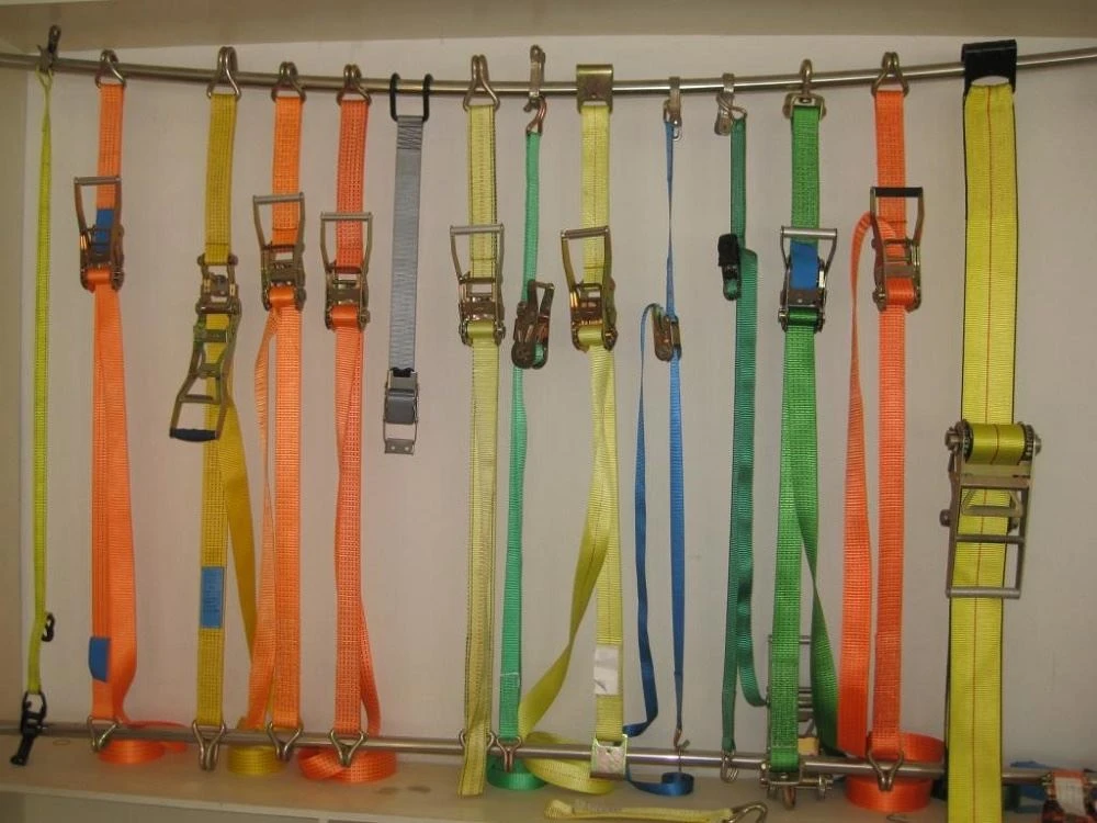 more styles of lashing straps
